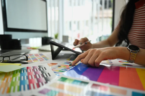 closeup-view-female-designer-working-with-color-pa-2024-12-01-23-02-03-utc closeup-view-female-designer-working-with-color-pa-2024-12-01-23-02-03-utc